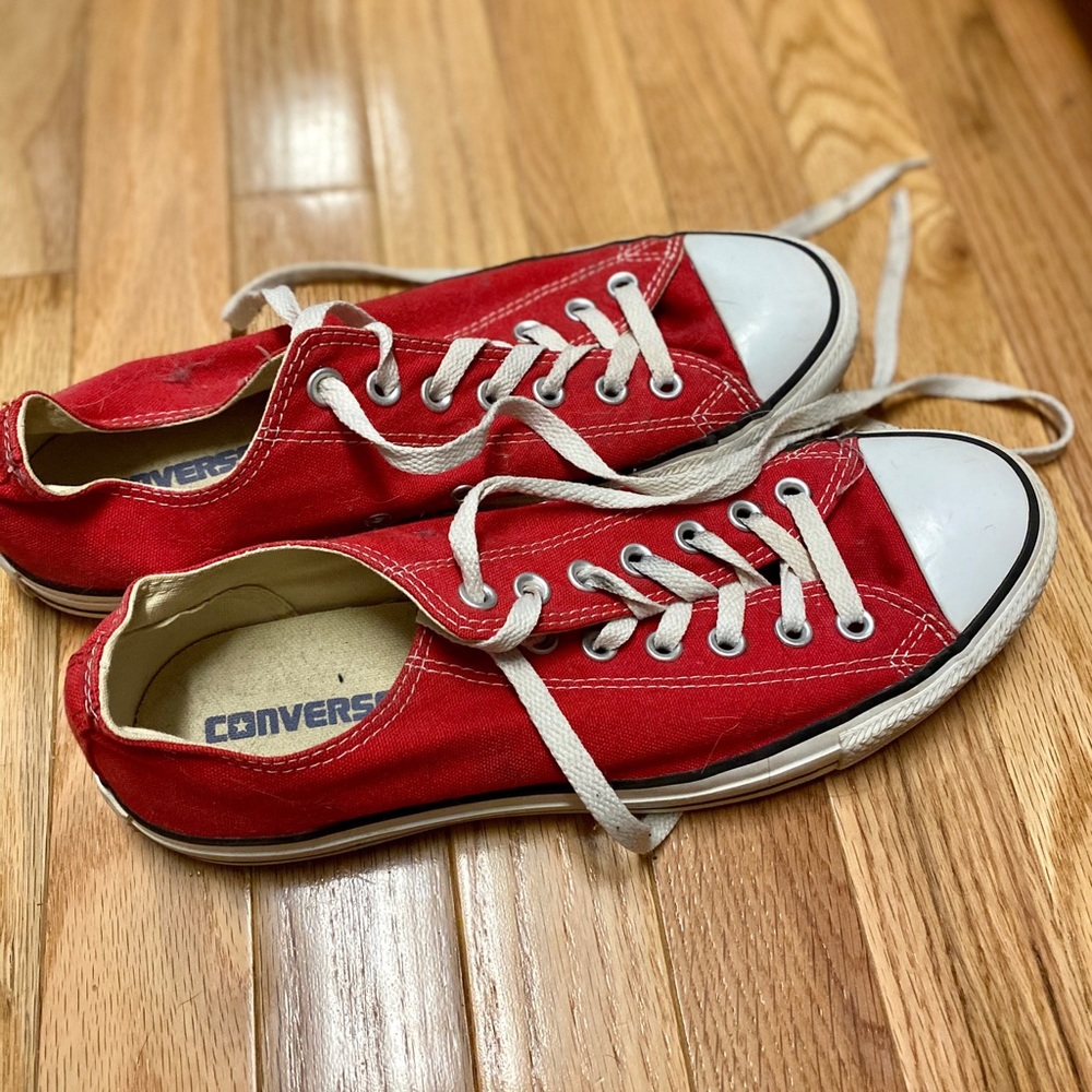 Converse All Stars Red Chucks